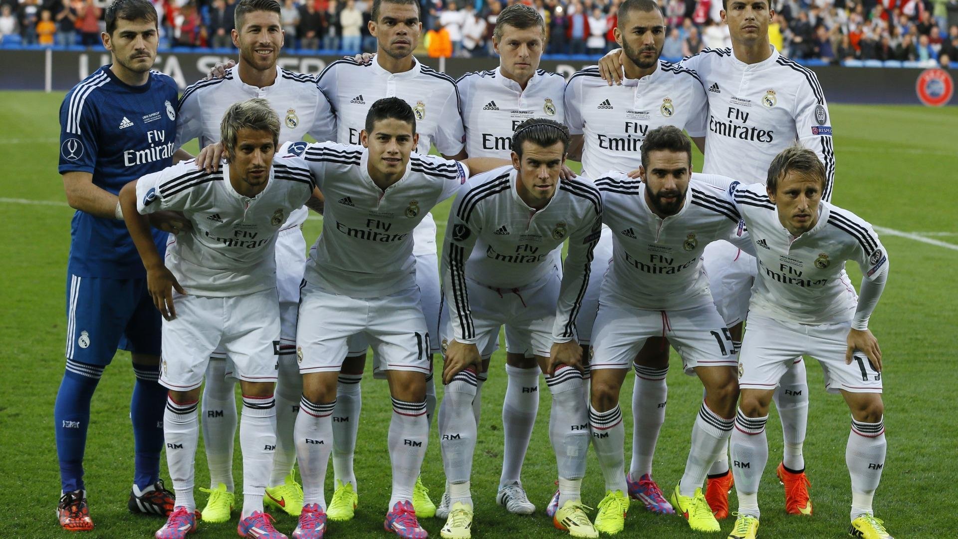 开云竞猜官网-托桑·埃夫布奥姆万成为NBA全球形象代表，埃托奥和布冯相视一笑